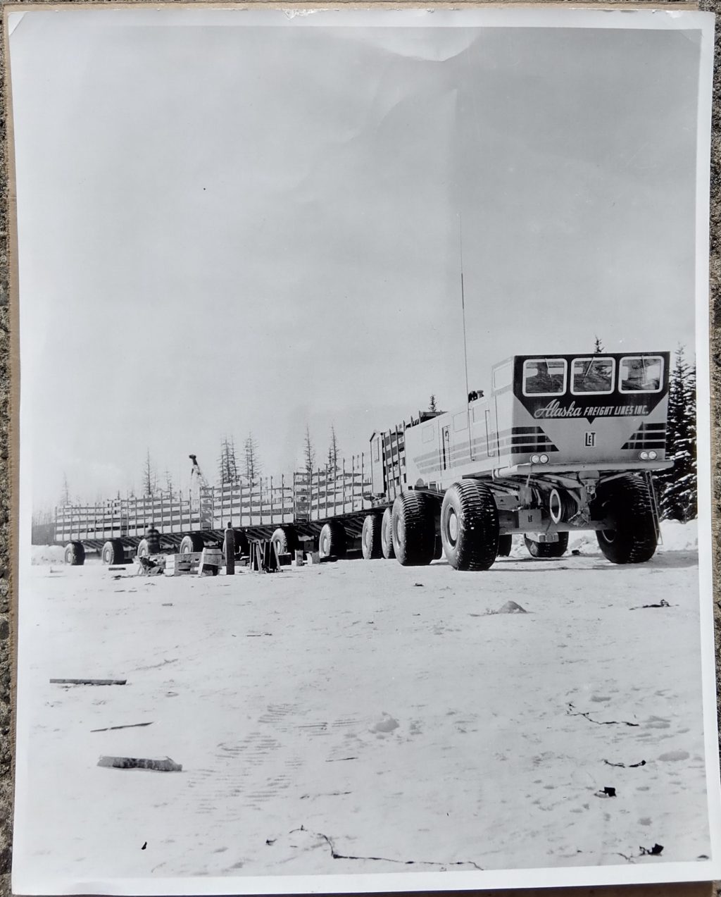 VC-22 Alaska Freight Lines Sno-Freighter Image with Gas&nbsp;Cylinder