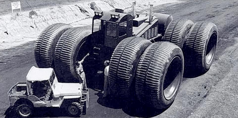 What’s the Difference Between the Sno-Buggy and Swamp&nbsp;Buggy?