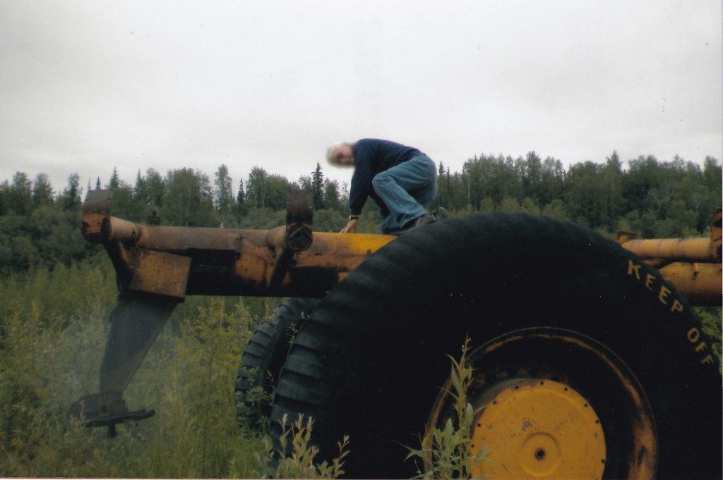 Sno-Freighter Control Car Towed as a 5th&nbsp;Wheel